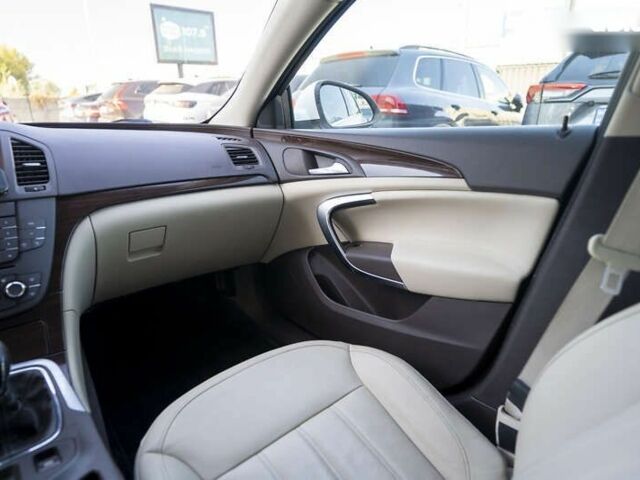 Опель Інсігнія, об'ємом двигуна 2 л та пробігом 239 тис. км за 8800 $, фото 16 на Automoto.ua