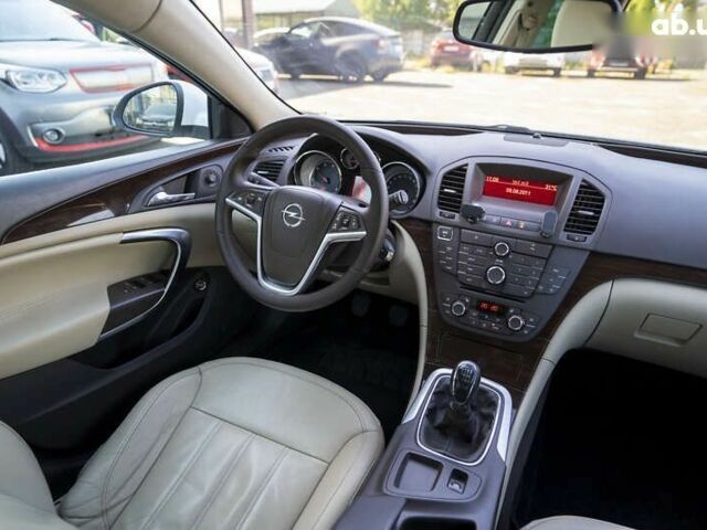 Опель Інсігнія, об'ємом двигуна 2 л та пробігом 239 тис. км за 10300 $, фото 15 на Automoto.ua