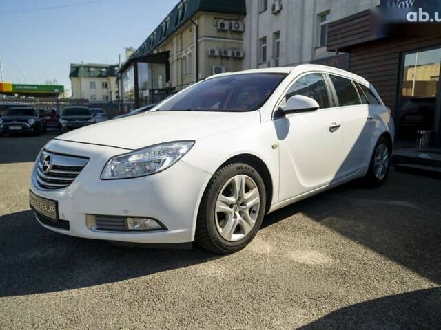 Опель Інсігнія, об'ємом двигуна 2 л та пробігом 239 тис. км за 9900 $, фото 2 на Automoto.ua