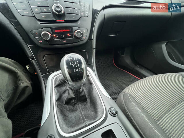 Опель Инсигния, объемом двигателя 2 л и пробегом 290 тыс. км за 7650 $, фото 12 на Automoto.ua