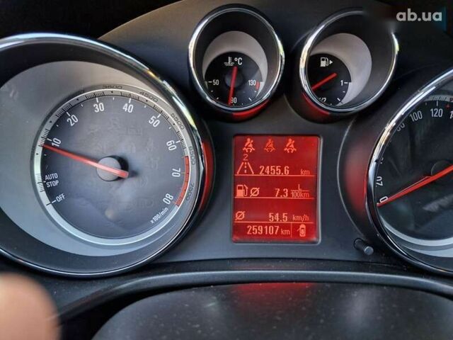 Опель Інсігнія, об'ємом двигуна 0 л та пробігом 259 тис. км за 7699 $, фото 19 на Automoto.ua