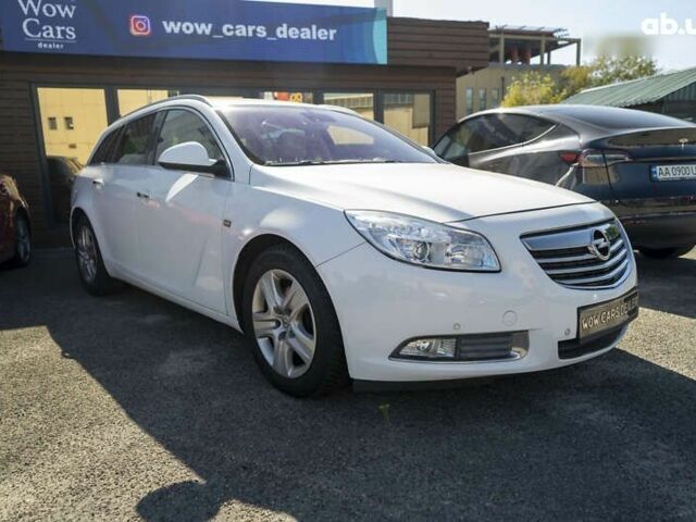 Опель Інсігнія, об'ємом двигуна 2 л та пробігом 239 тис. км за 9900 $, фото 3 на Automoto.ua