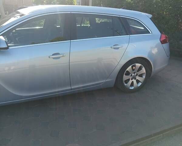 Опель Инсигния, объемом двигателя 2 л и пробегом 201 тыс. км за 10000 $, фото 9 на Automoto.ua