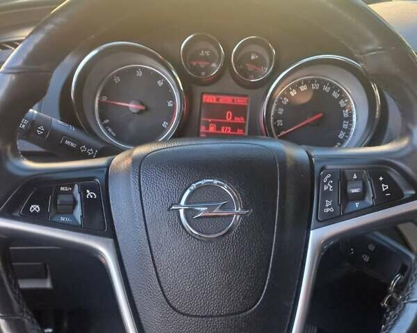 Опель Інсігнія, об'ємом двигуна 1.96 л та пробігом 225 тис. км за 9909 $, фото 2 на Automoto.ua