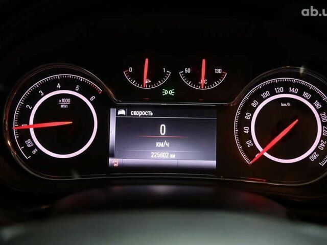 Опель Инсигния, объемом двигателя 2 л и пробегом 225 тыс. км за 10800 $, фото 12 на Automoto.ua