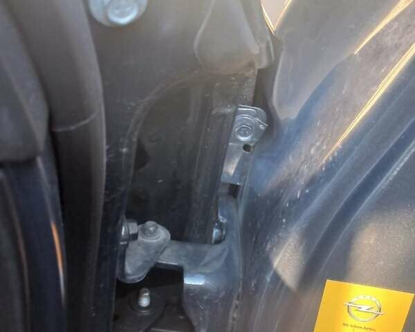 Опель Інсігнія, об'ємом двигуна 1.96 л та пробігом 225 тис. км за 9909 $, фото 6 на Automoto.ua