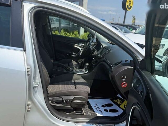 Опель Інсігнія, об'ємом двигуна 2 л та пробігом 277 тис. км за 9700 $, фото 12 на Automoto.ua