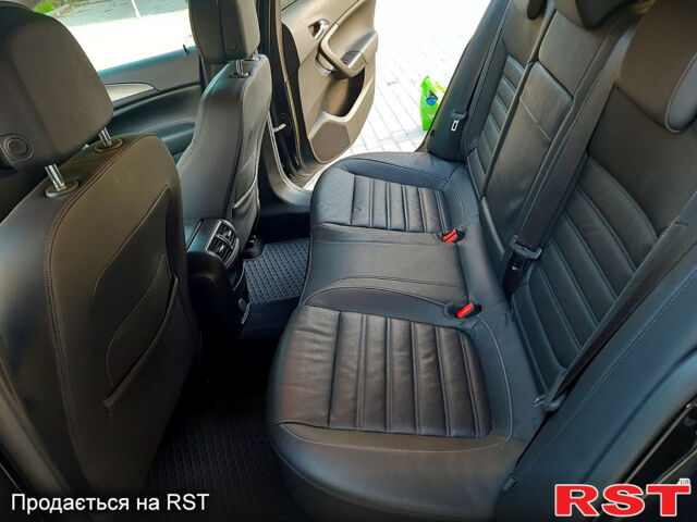 Опель Инсигния, объемом двигателя 2 л и пробегом 219 тыс. км за 10800 $, фото 8 на Automoto.ua