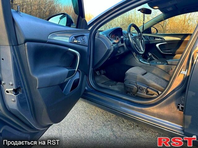 Опель Інсігнія, об'ємом двигуна 2 л та пробігом 172 тис. км за 9900 $, фото 10 на Automoto.ua