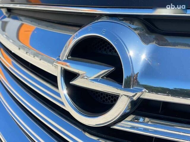 Опель Инсигния, объемом двигателя 2 л и пробегом 218 тыс. км за 9490 $, фото 3 на Automoto.ua