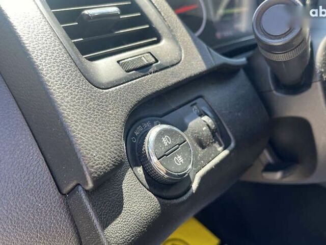 Опель Инсигния, объемом двигателя 2 л и пробегом 334 тыс. км за 9150 $, фото 11 на Automoto.ua