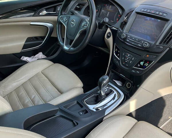 Опель Инсигния, объемом двигателя 1.96 л и пробегом 235 тыс. км за 12900 $, фото 9 на Automoto.ua