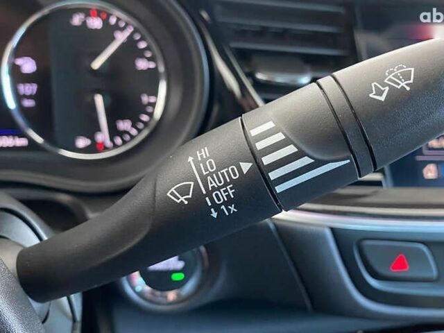 Опель Инсигния, объемом двигателя 2 л и пробегом 140 тыс. км за 19950 $, фото 22 на Automoto.ua