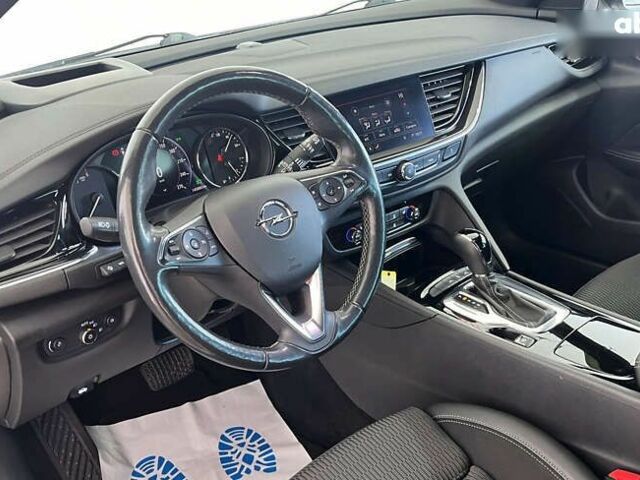 Опель Инсигния, объемом двигателя 2 л и пробегом 145 тыс. км за 19750 $, фото 6 на Automoto.ua