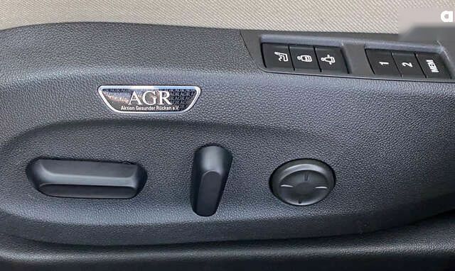 Опель Инсигния, объемом двигателя 2 л и пробегом 140 тыс. км за 19950 $, фото 8 на Automoto.ua