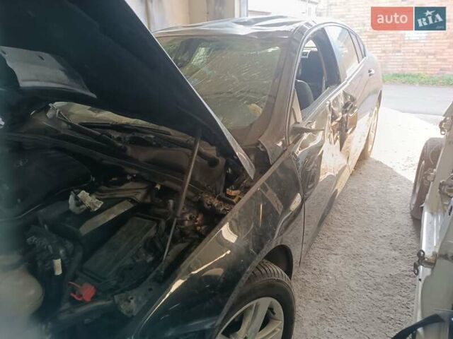 Опель Инсигния, объемом двигателя 2 л и пробегом 100 тыс. км за 3500 $, фото 5 на Automoto.ua