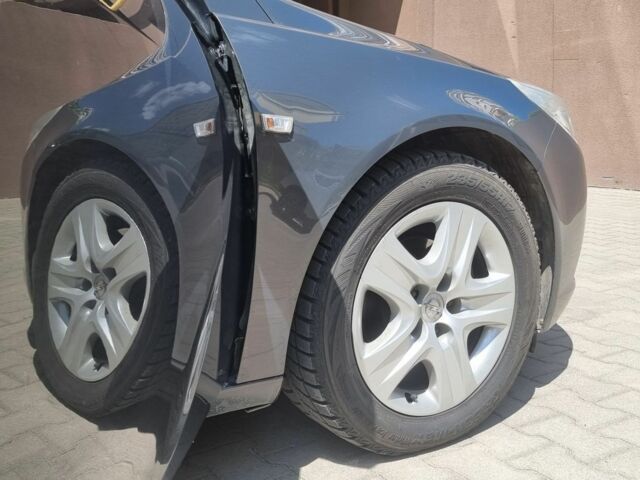 Серый Опель Инсигния, объемом двигателя 2 л и пробегом 188 тыс. км за 8800 $, фото 8 на Automoto.ua