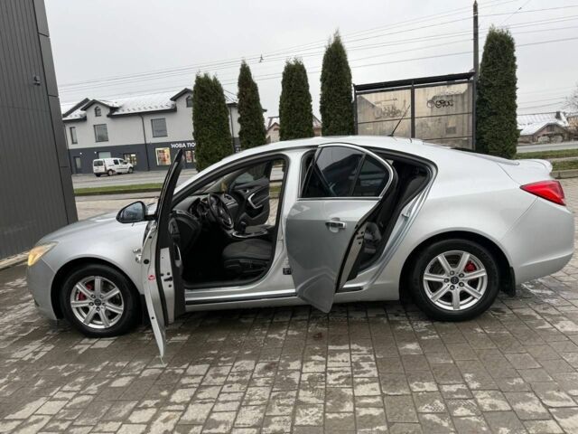 Серый Опель Инсигния, объемом двигателя 2 л и пробегом 278 тыс. км за 6500 $, фото 9 на Automoto.ua