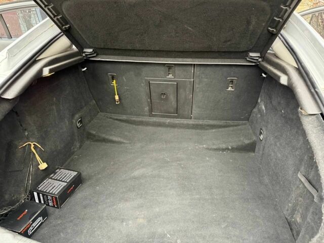 Серый Опель Инсигния, объемом двигателя 2 л и пробегом 278 тыс. км за 6500 $, фото 6 на Automoto.ua