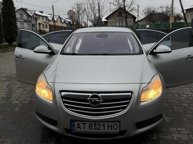 Серый Опель Инсигния, объемом двигателя 2 л и пробегом 278 тыс. км за 6500 $, фото 19 на Automoto.ua