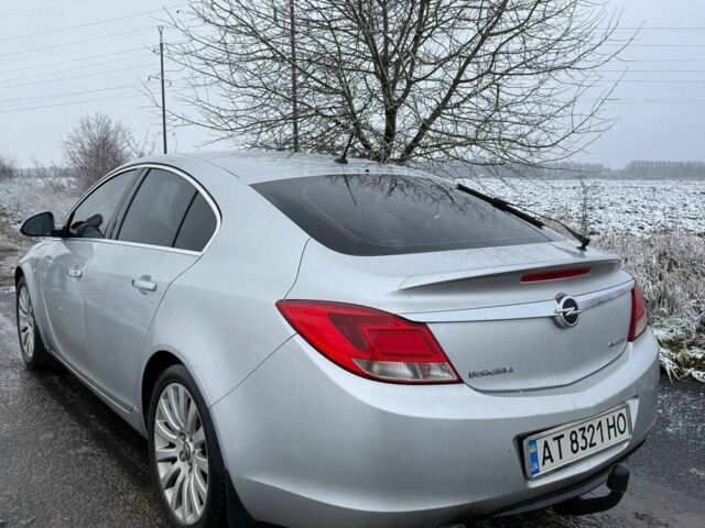 Серый Опель Инсигния, объемом двигателя 2 л и пробегом 278 тыс. км за 6500 $, фото 3 на Automoto.ua