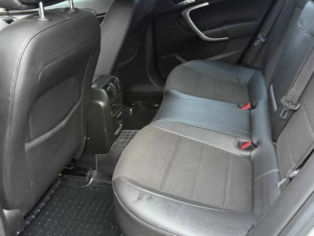 Серый Опель Инсигния, объемом двигателя 2 л и пробегом 278 тыс. км за 6500 $, фото 8 на Automoto.ua