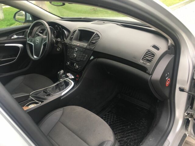 Серый Опель Инсигния, объемом двигателя 1.8 л и пробегом 100 тыс. км за 5700 $, фото 5 на Automoto.ua