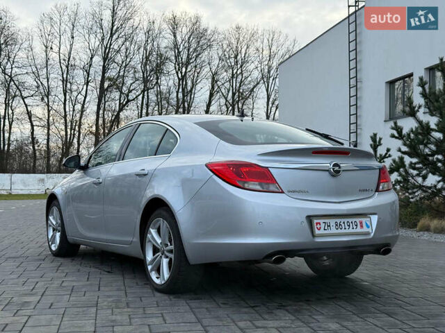 Сірий Опель Інсігнія, об'ємом двигуна 2 л та пробігом 219 тис. км за 7800 $, фото 5 на Automoto.ua