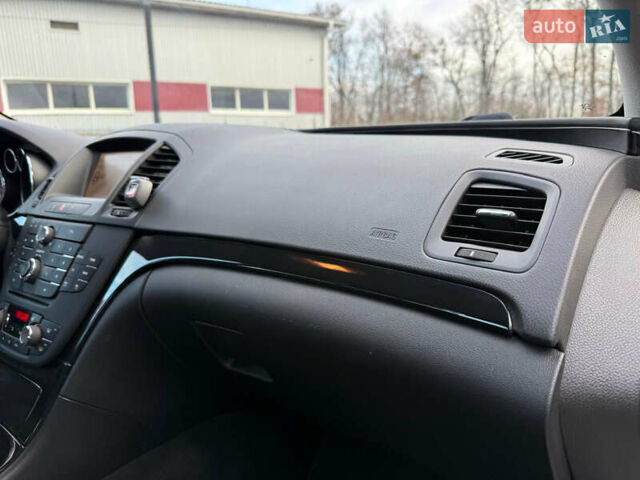 Сірий Опель Інсігнія, об'ємом двигуна 2 л та пробігом 219 тис. км за 7800 $, фото 57 на Automoto.ua