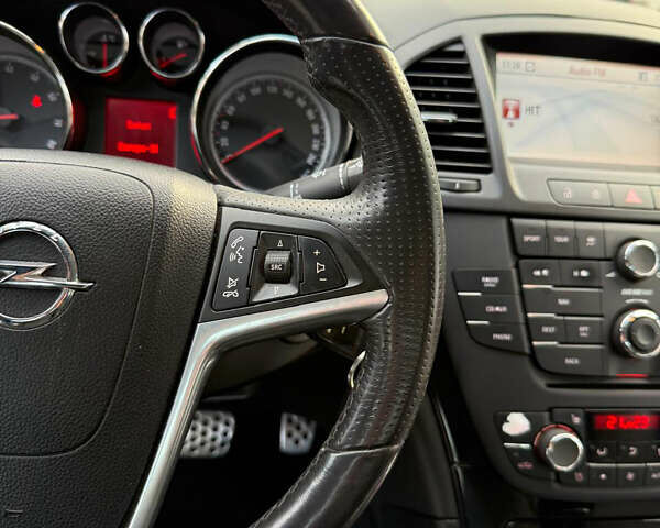 Сірий Опель Інсігнія, об'ємом двигуна 2 л та пробігом 219 тис. км за 7800 $, фото 20 на Automoto.ua