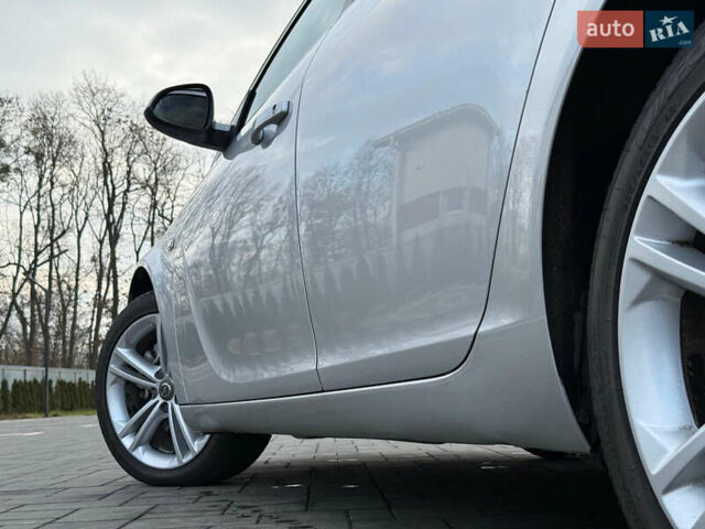 Сірий Опель Інсігнія, об'ємом двигуна 2 л та пробігом 219 тис. км за 7800 $, фото 8 на Automoto.ua