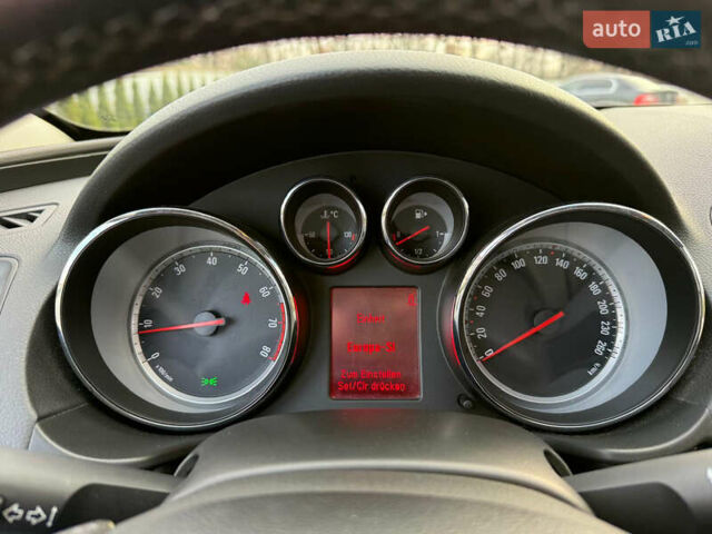 Сірий Опель Інсігнія, об'ємом двигуна 2 л та пробігом 219 тис. км за 7800 $, фото 37 на Automoto.ua