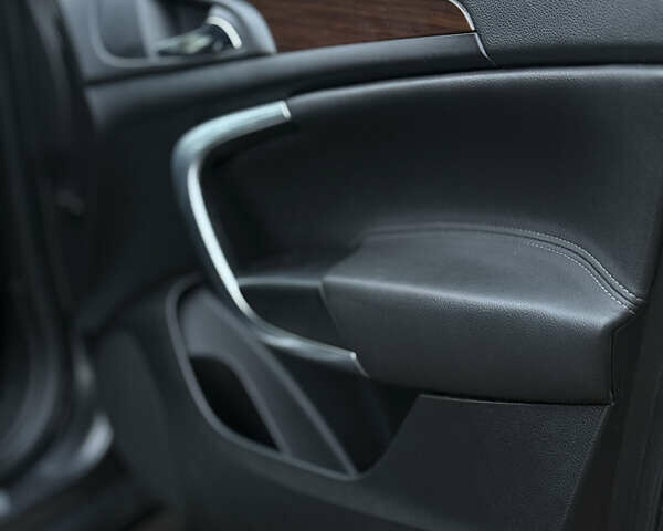 Сірий Опель Інсігнія, об'ємом двигуна 1.96 л та пробігом 265 тис. км за 7500 $, фото 27 на Automoto.ua