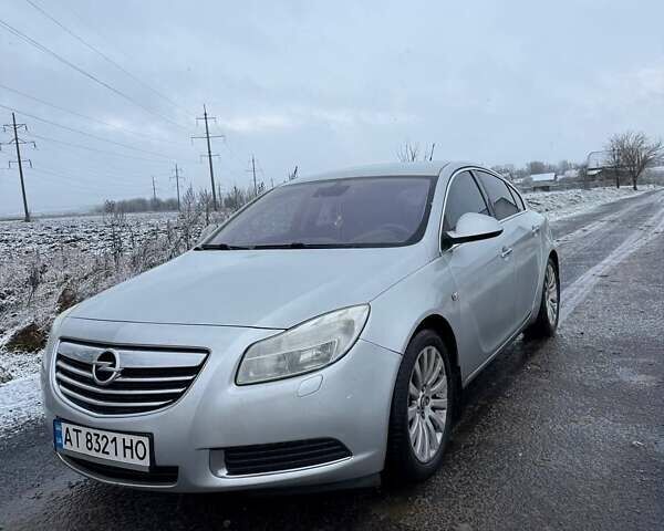 Серый Опель Инсигния, объемом двигателя 1.96 л и пробегом 277 тыс. км за 6500 $, фото 3 на Automoto.ua