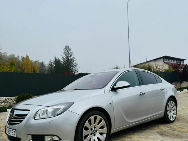 Опель Інсігнія 2009 у Чорткові на Automoto.ua Сірий Опель Інсігнія, об'ємом двигуна 2 л та пробігом 200 тис. км за 8800 $, фото 5 на Automoto.ua