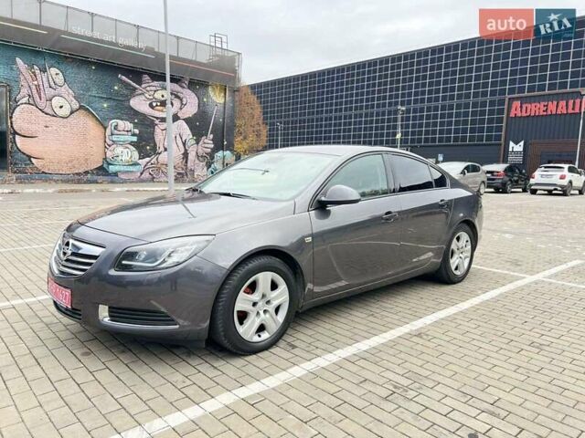 Опель Інсігнія 2009 у Ківерці на Automoto.ua Сірий Опель Інсігнія, об'ємом двигуна 1.6 л та пробігом 214 тис. км за 6700 $, фото 10 на Automoto.ua