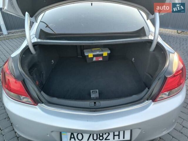 Серый Опель Инсигния, объемом двигателя 1.96 л и пробегом 350 тыс. км за 6300 $, фото 8 на Automoto.ua