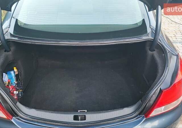 Серый Опель Инсигния, объемом двигателя 1.96 л и пробегом 313 тыс. км за 6700 $, фото 23 на Automoto.ua