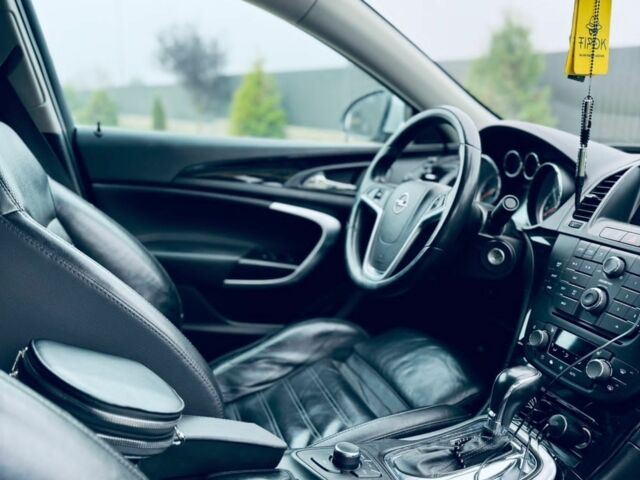 Опель Інсігнія 2009 у Чорткові на Automoto.ua Сірий Опель Інсігнія, об'ємом двигуна 2 л та пробігом 200 тис. км за 8800 $, фото 11 на Automoto.ua