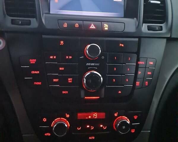 Сірий Опель Інсігнія, об'ємом двигуна 1.8 л та пробігом 245 тис. км за 5999 $, фото 13 на Automoto.ua