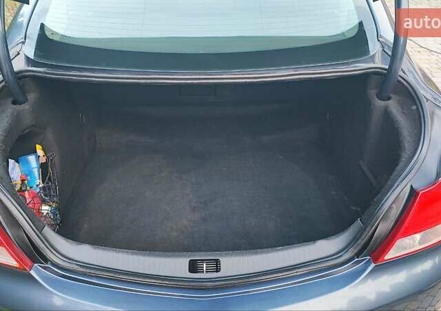 Серый Опель Инсигния, объемом двигателя 1.96 л и пробегом 313 тыс. км за 6700 $, фото 18 на Automoto.ua