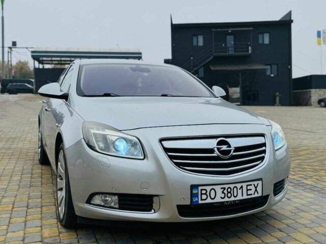 Опель Інсігнія 2009 у Чорткові на Automoto.ua Сірий Опель Інсігнія, об'ємом двигуна 2 л та пробігом 200 тис. км за 8800 $, фото 4 на Automoto.ua