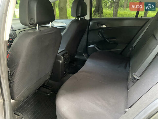 Сірий Опель Інсігнія, об'ємом двигуна 1.8 л та пробігом 186 тис. км за 6500 $, фото 8 на Automoto.ua