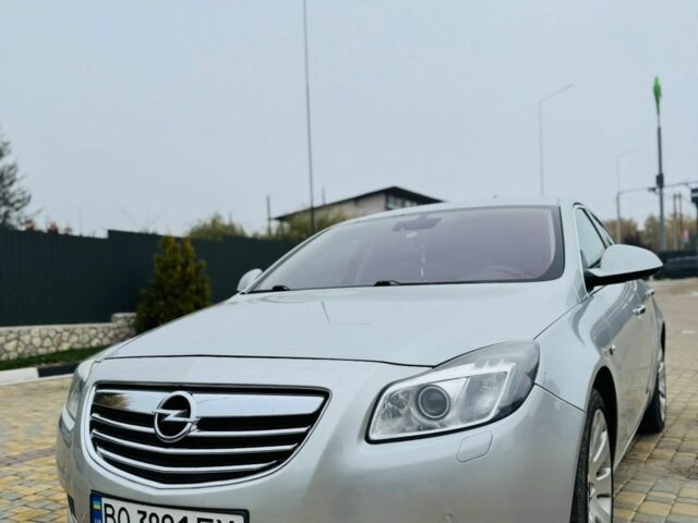 Опель Інсігнія 2009 у Чорткові на Automoto.ua Сірий Опель Інсігнія, об'ємом двигуна 2 л та пробігом 200 тис. км за 8800 $, фото 8 на Automoto.ua