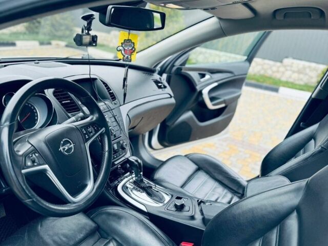 Опель Інсігнія 2009 у Чорткові на Automoto.ua Сірий Опель Інсігнія, об'ємом двигуна 2 л та пробігом 200 тис. км за 8800 $, фото 15 на Automoto.ua