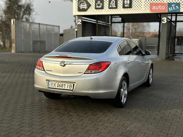 Серый Опель Инсигния, объемом двигателя 1.96 л и пробегом 296 тыс. км за 4750 $, фото 8 на Automoto.ua