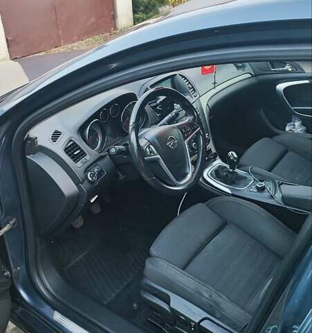 Серый Опель Инсигния, объемом двигателя 1.96 л и пробегом 313 тыс. км за 6700 $, фото 29 на Automoto.ua