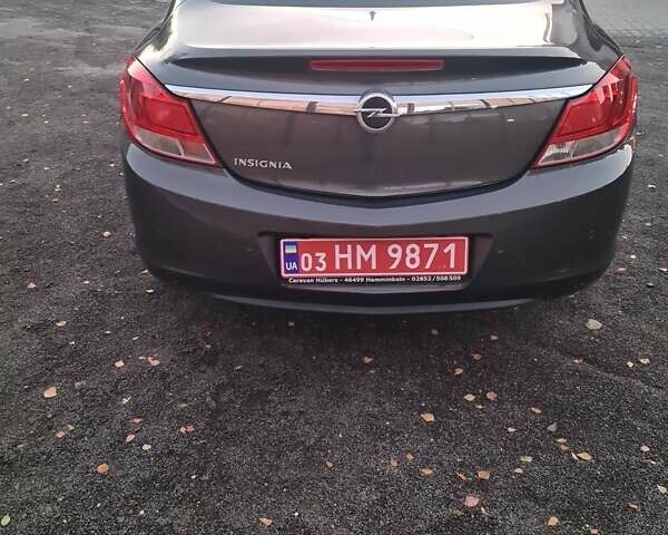 Сірий Опель Інсігнія, об'ємом двигуна 1.8 л та пробігом 245 тис. км за 5999 $, фото 5 на Automoto.ua