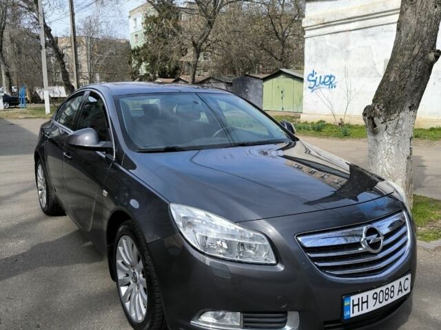 Сірий Опель Інсігнія, об'ємом двигуна 1.8 л та пробігом 190 тис. км за 7000 $, фото 3 на Automoto.ua