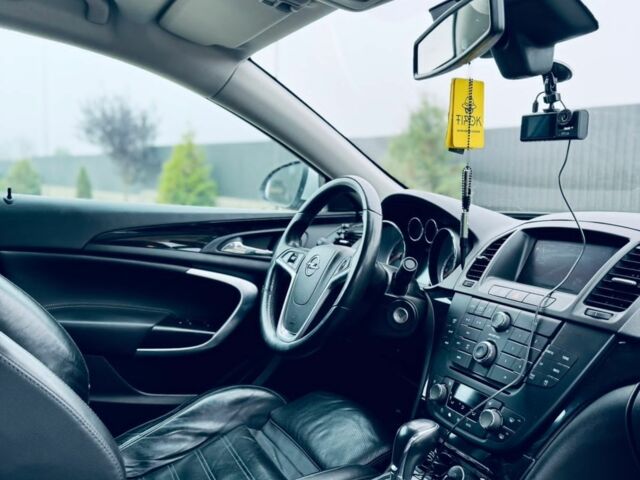 Опель Інсігнія 2009 у Чорткові на Automoto.ua Сірий Опель Інсігнія, об'ємом двигуна 2 л та пробігом 200 тис. км за 8800 $, фото 9 на Automoto.ua